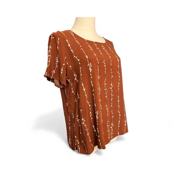 🌿🤎 EUC BOHME Brown Branch & Leaf Print Short Sleeve Top | Size Medium - Picture 2 of 4
